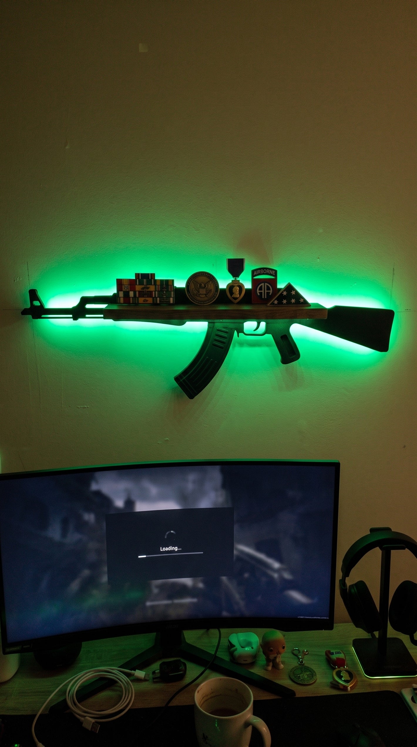 SMG style LED shelf with binoculars and books